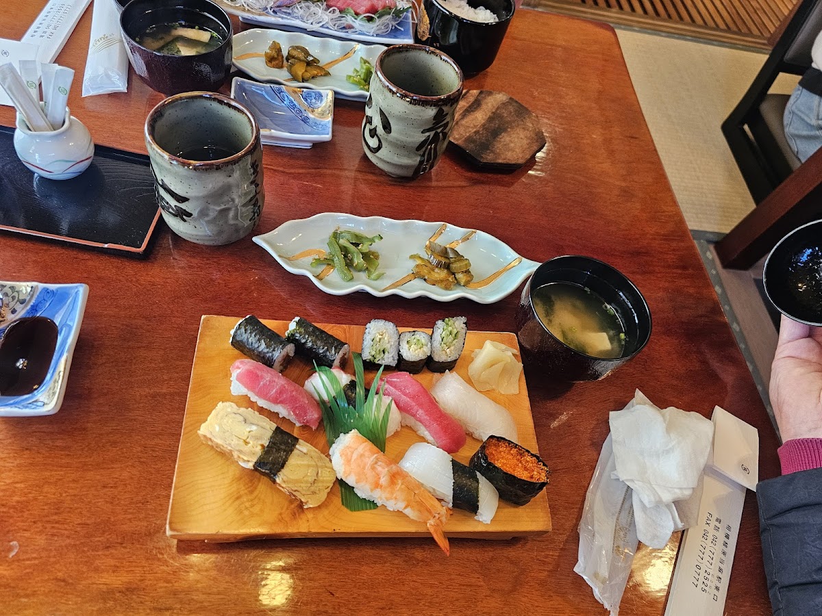 Kiyo Sushi Photos 2