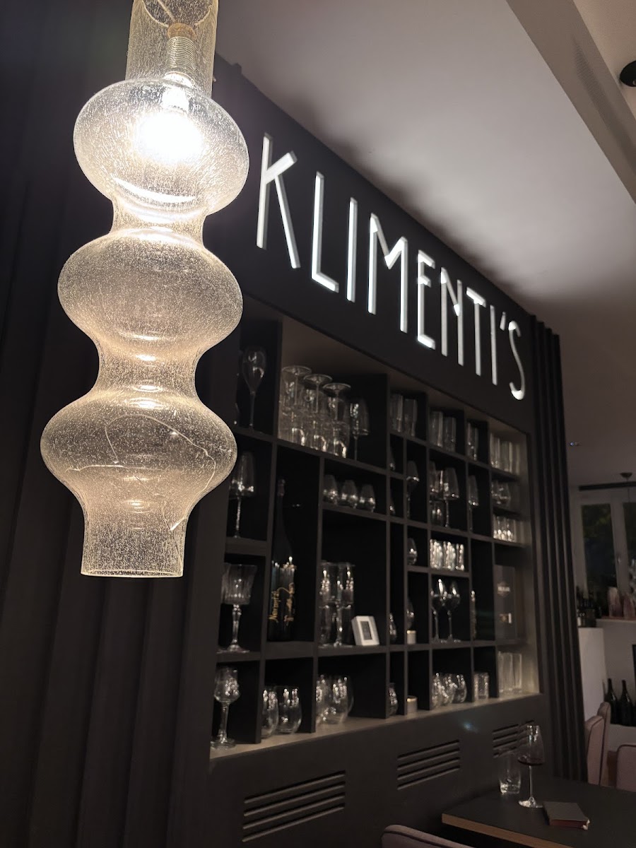 Klimenti's Restaurant Photos 2