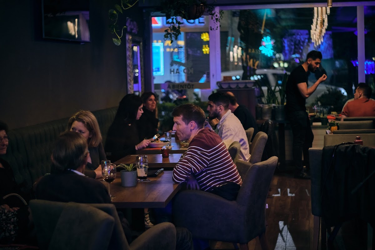 Ko-Ah Bar & Lounge