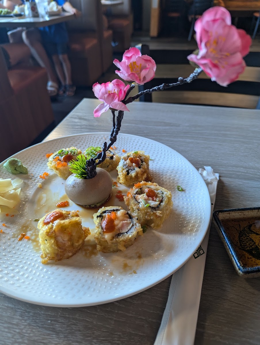Koi Sushi Photos 9