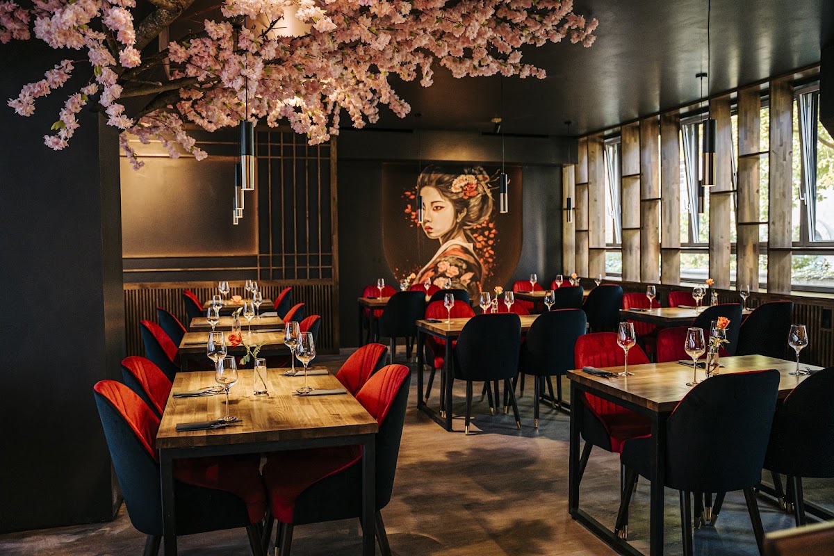 Kokochi Sushi & Pan Asian Kitchen