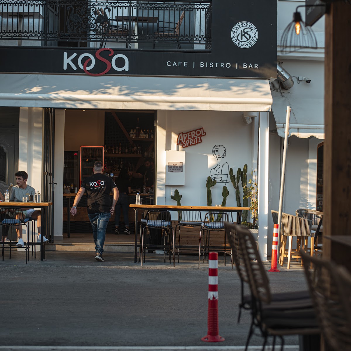 Kosa All Day Cafe Bar