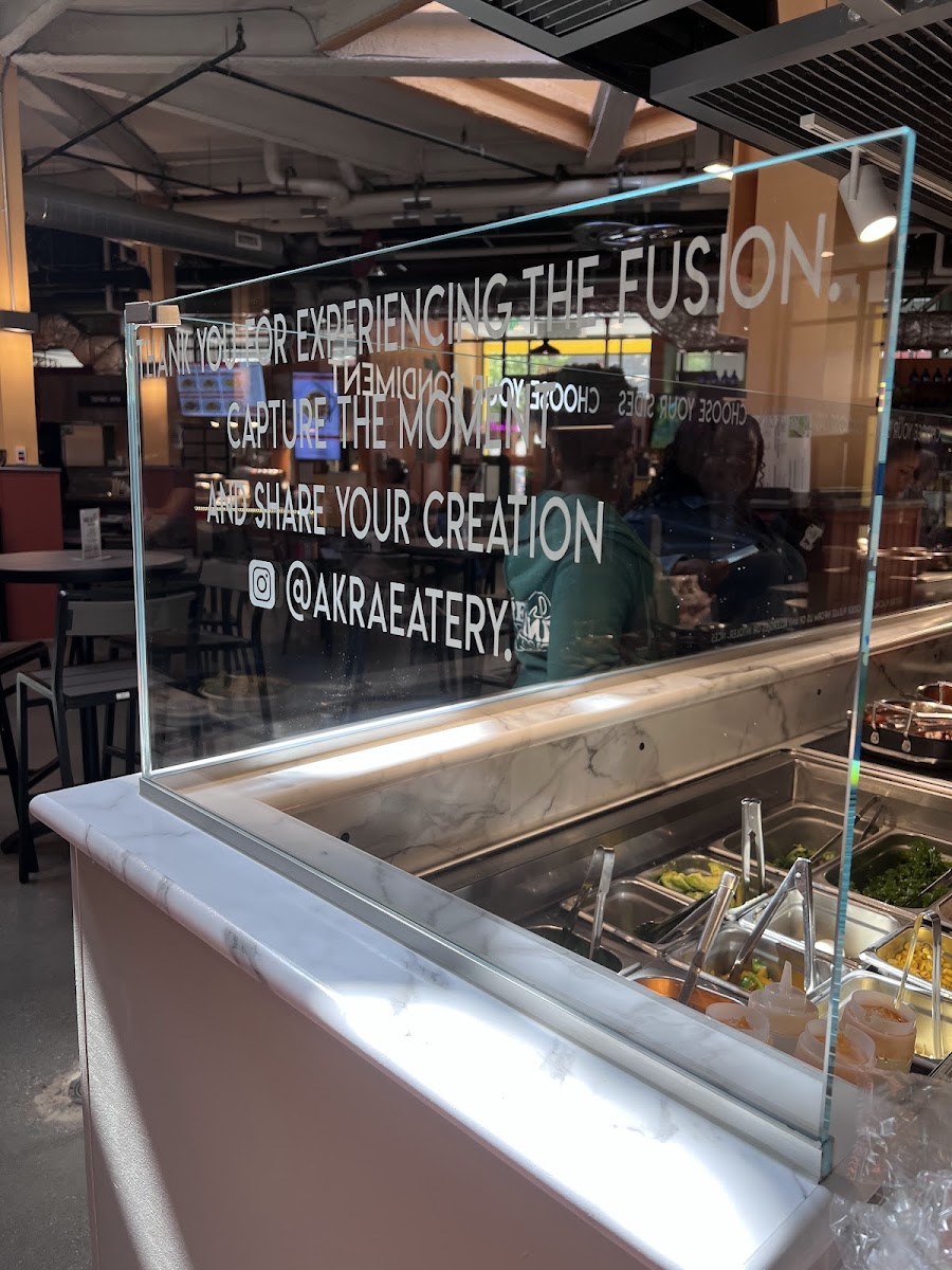 Ākra Eatery
