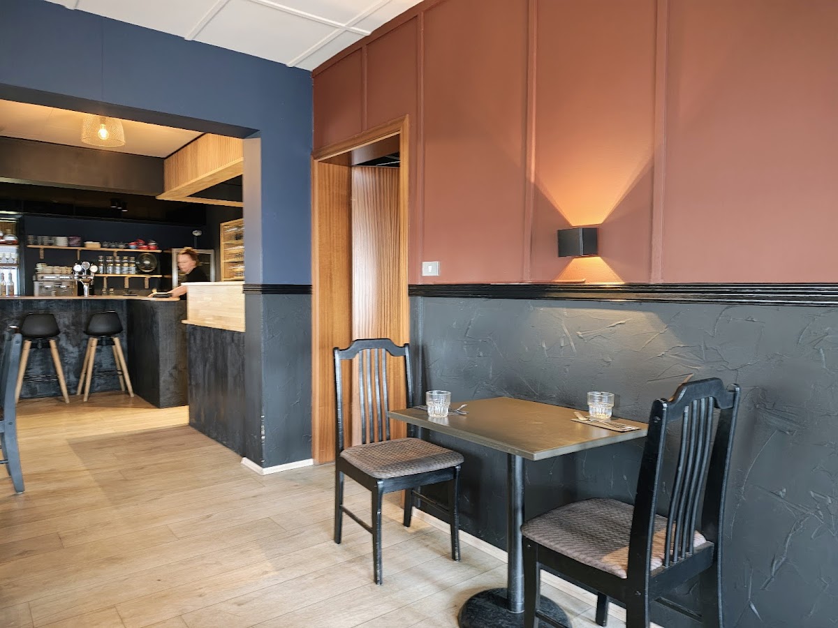 Krisp Restaurant