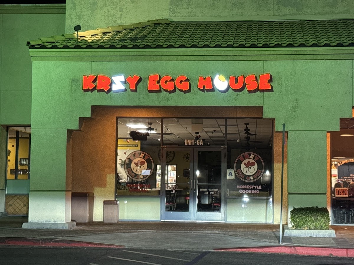 Krzy Egg House