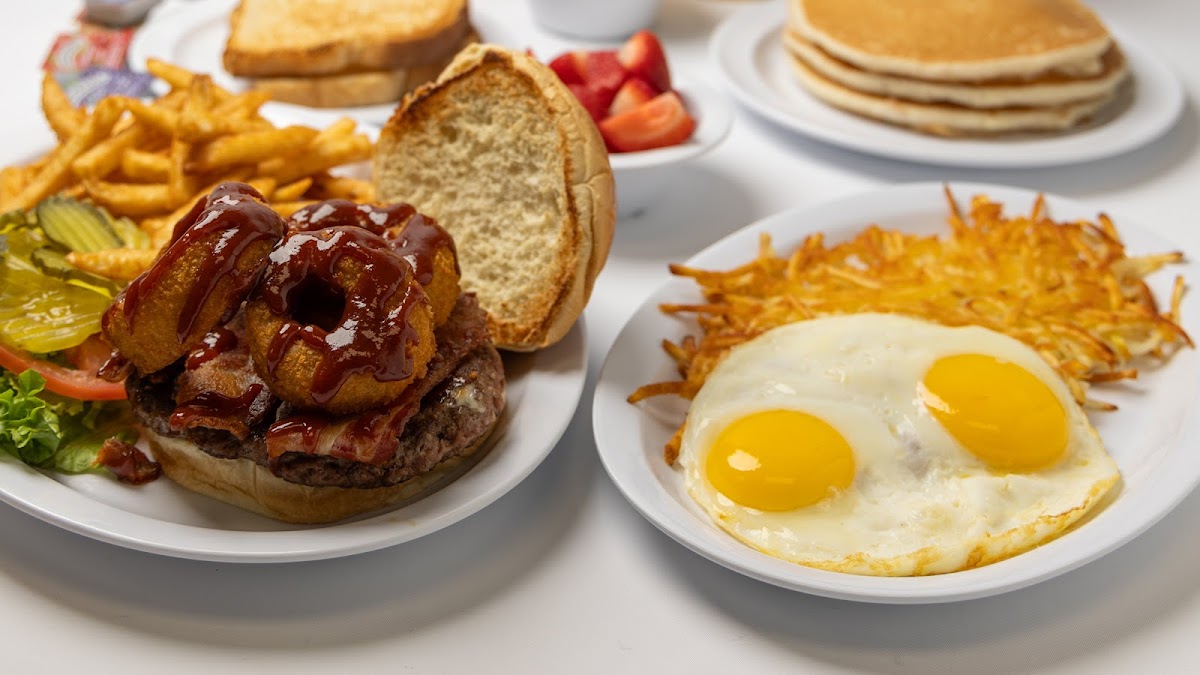 Krzy Egg House Photos 9