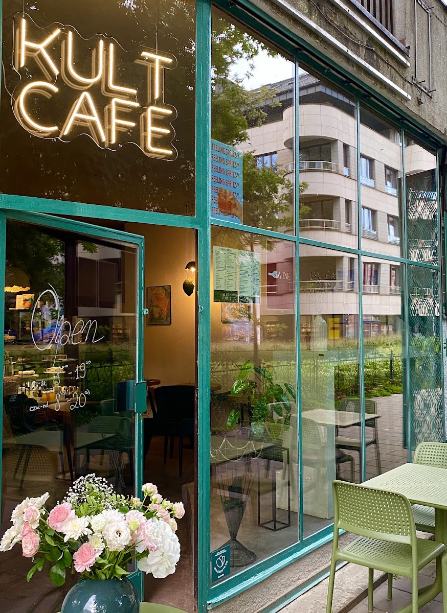 Kult Cafe