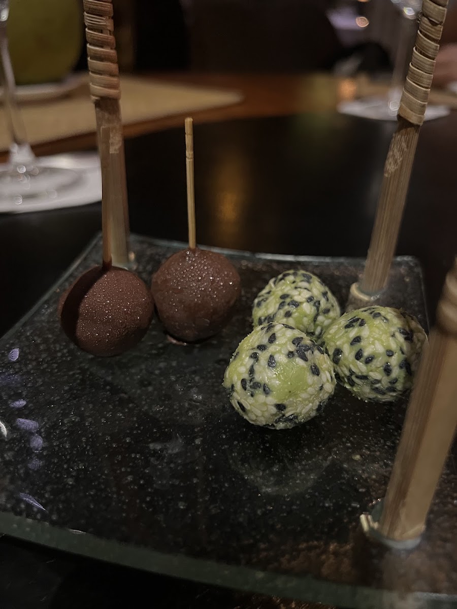 Kura Kura Restaurant Photos 9