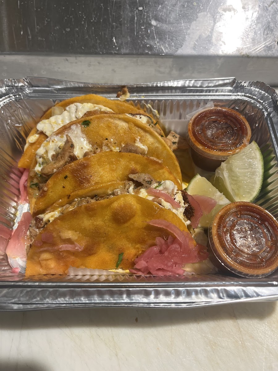 La Birria De Res Tacos Photos 2