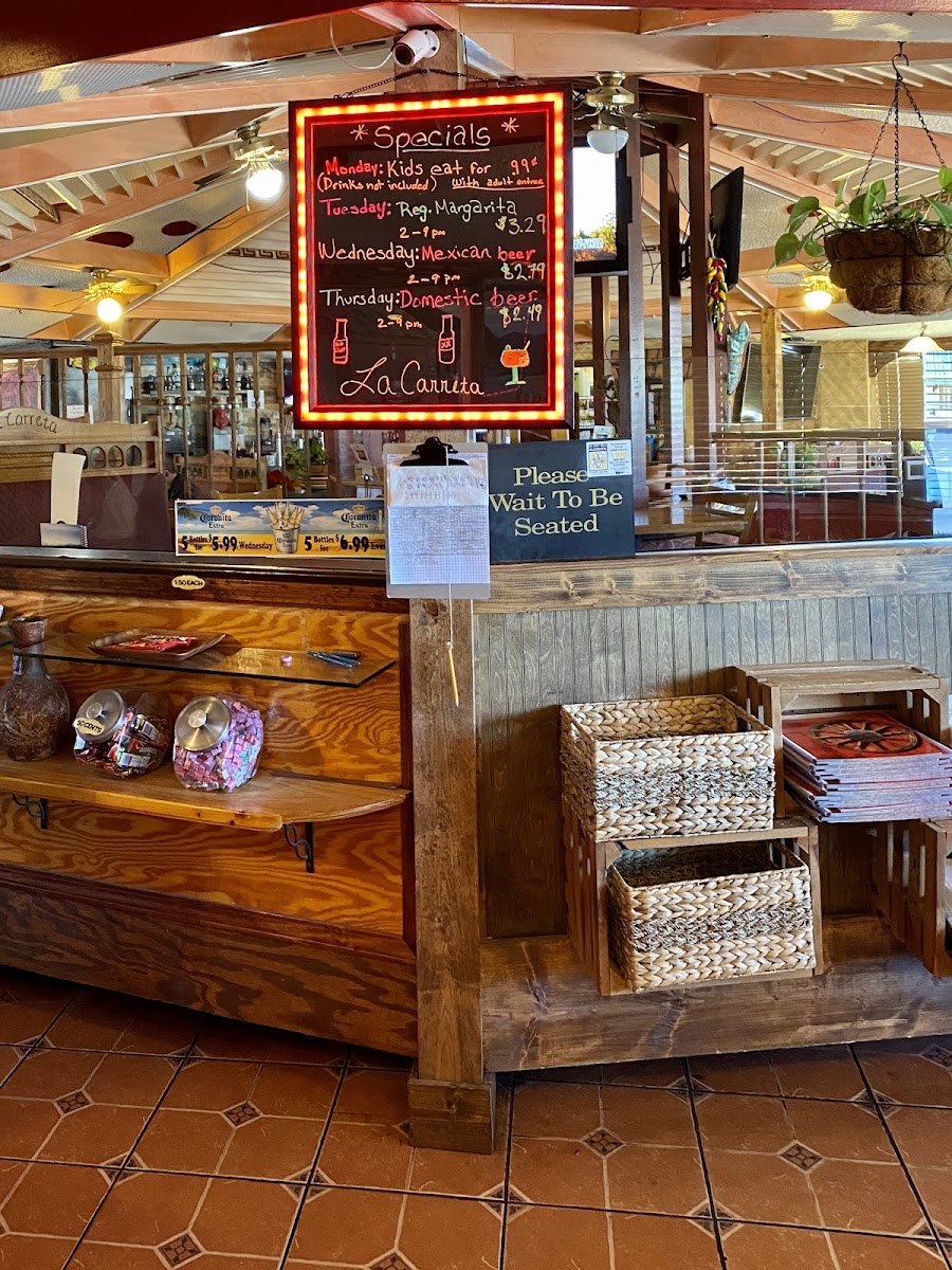 La Carreta Mexican Restaurant Photos 2