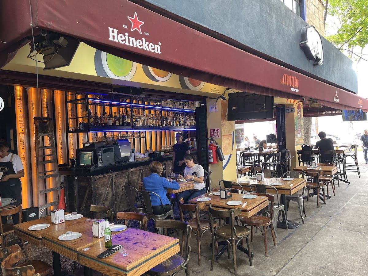 La Cervecería De Barrio