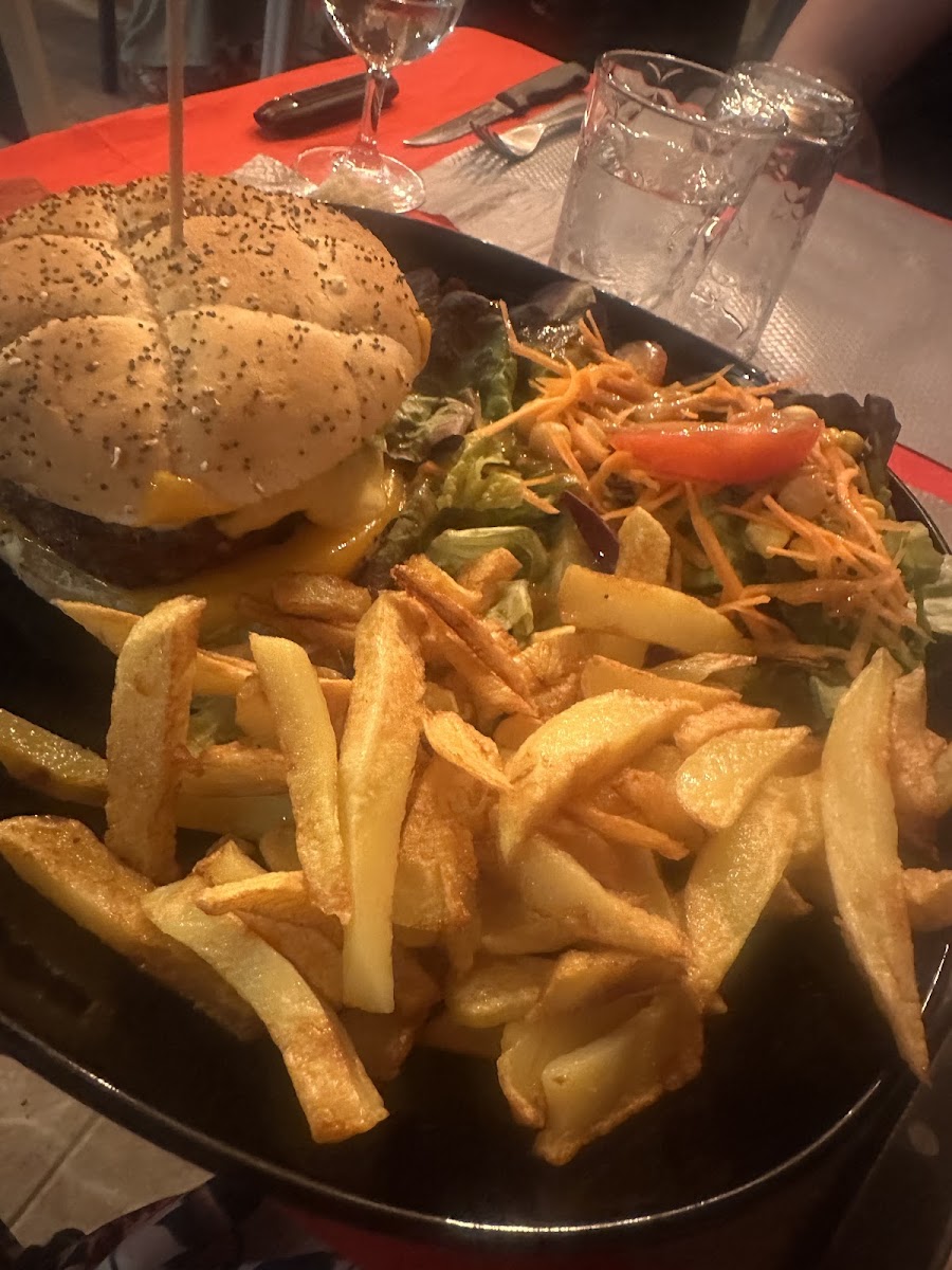 La Cigale Photos 2