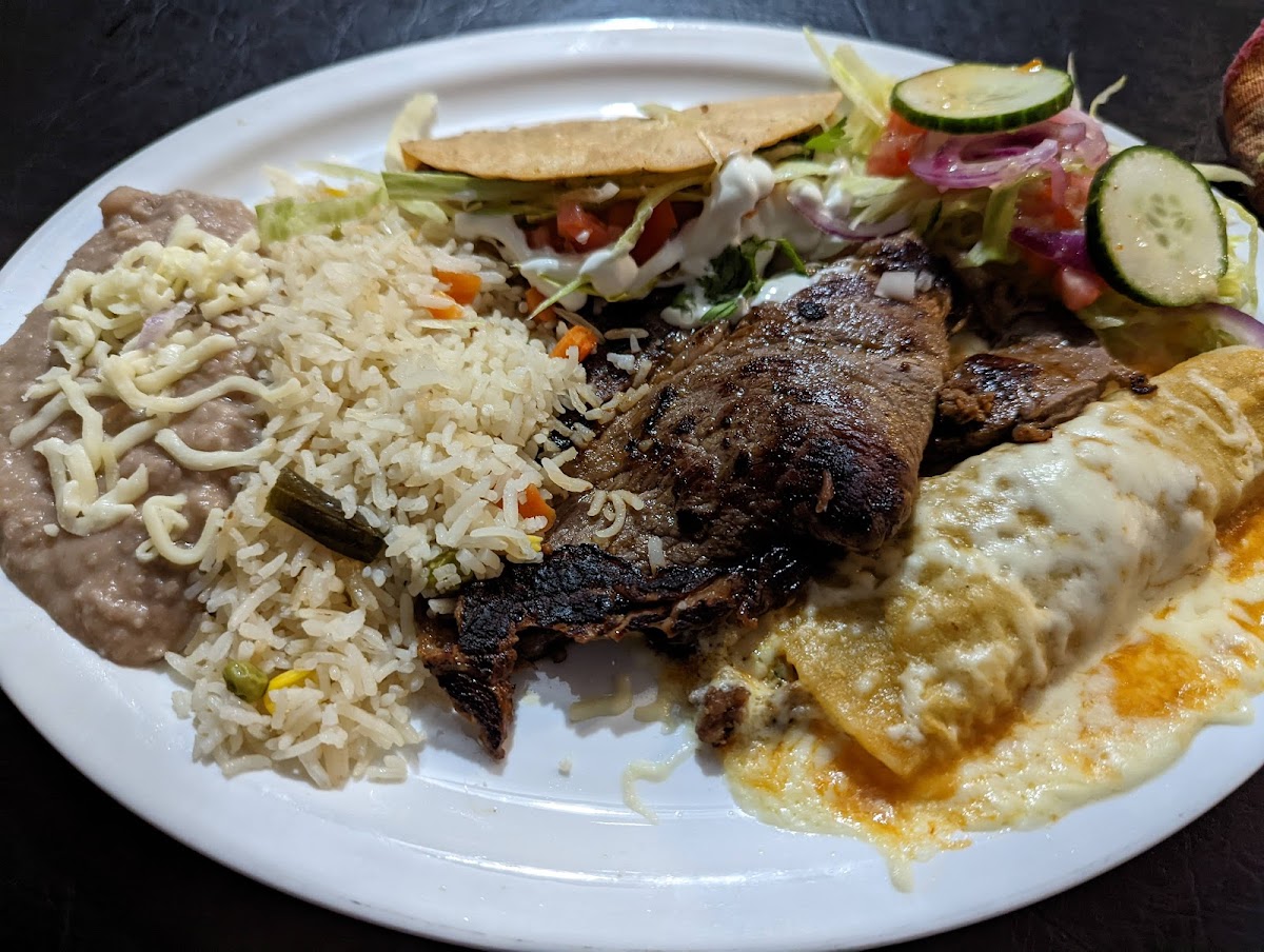 La Hacienda Family Restaurant Ltd. Photos 2