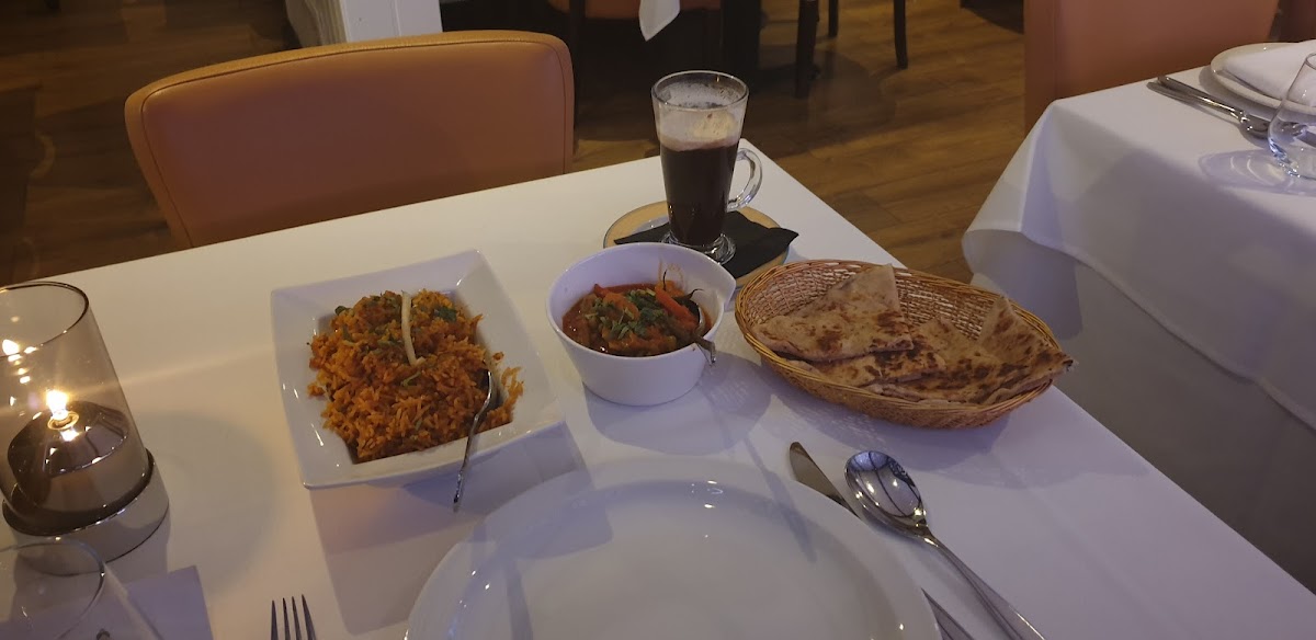 La Indika Indian Restaurant Burnham Photos 9