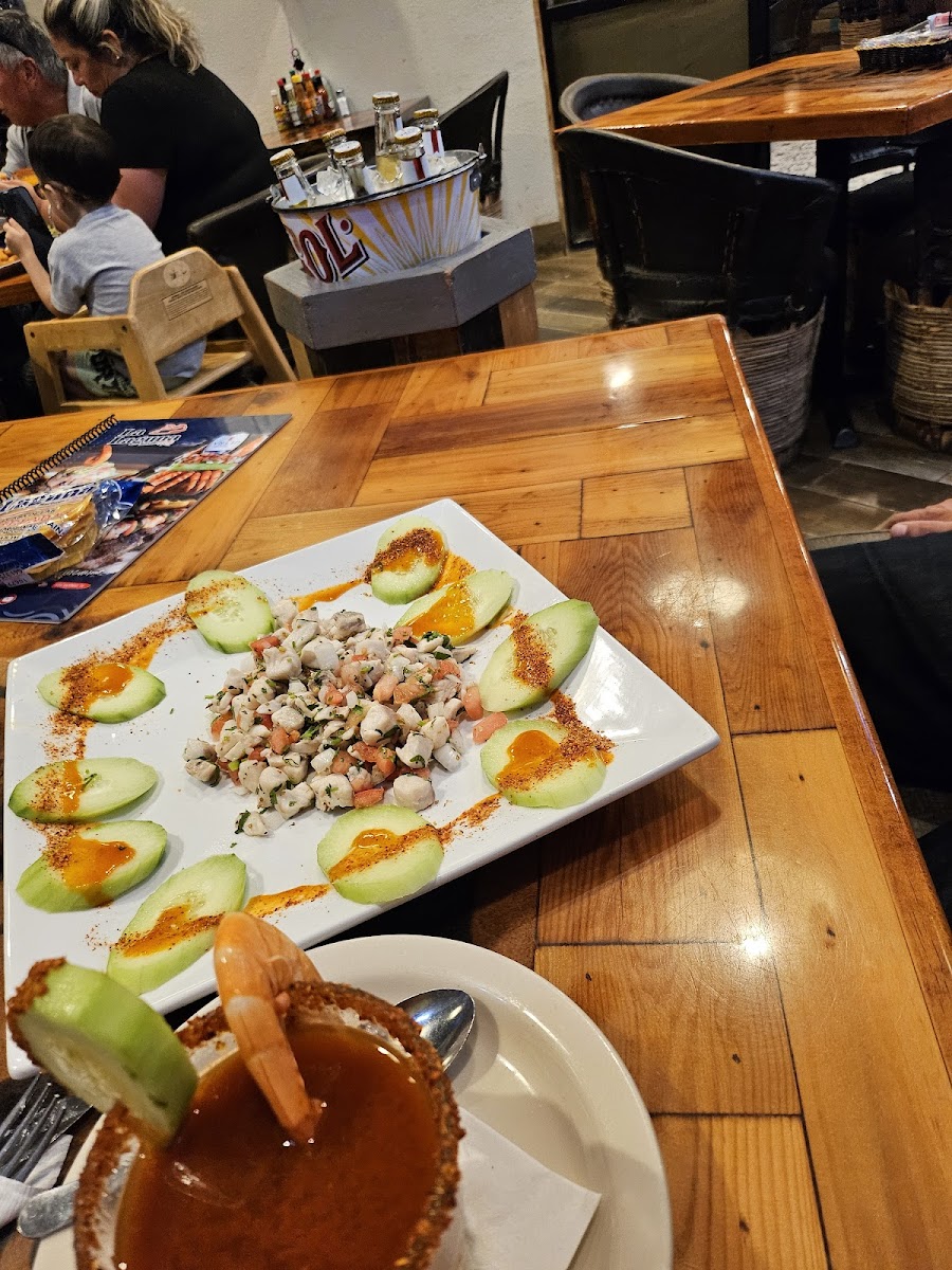 La Laguna Mariscos And Sushi Photos 2