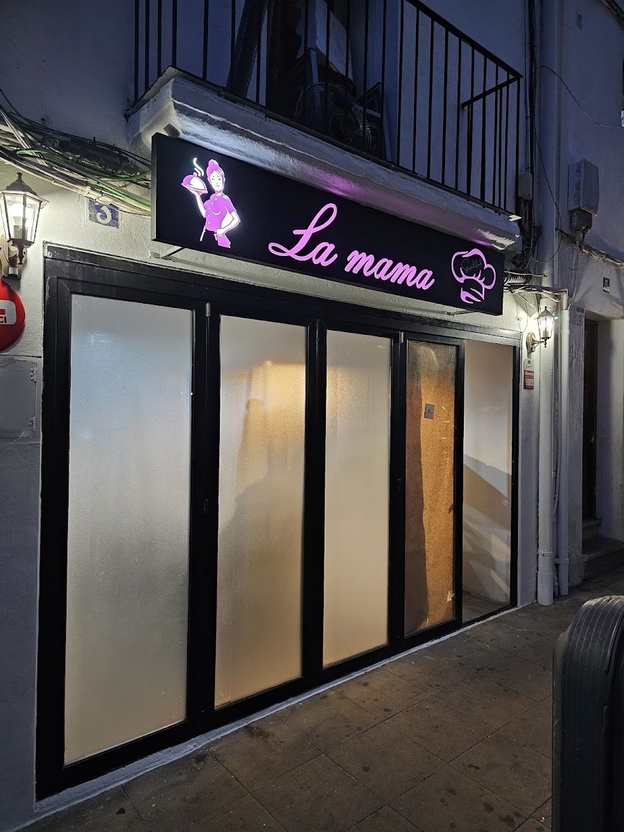 La Mama