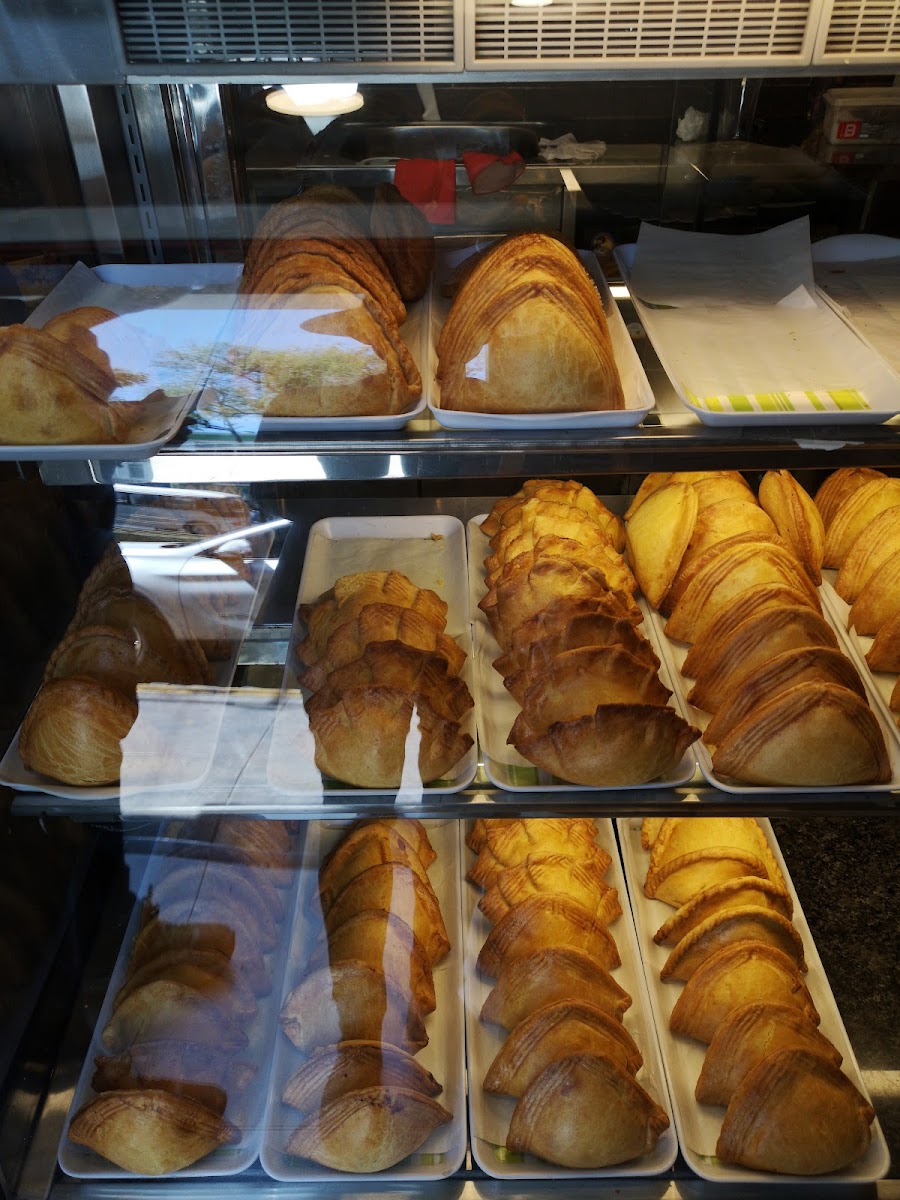 La Miel Pasteleria Photos 2