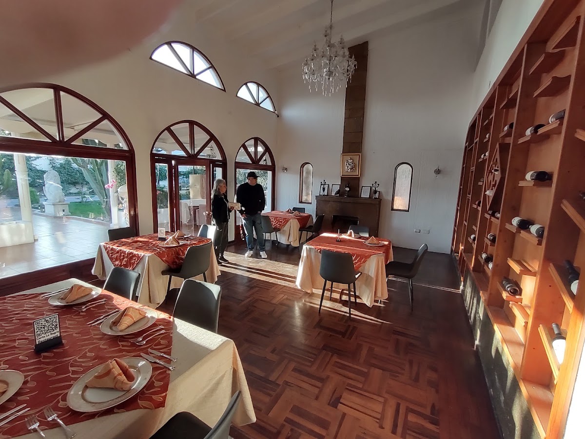 La Negra Restaurant