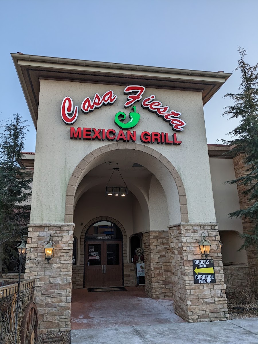 La Parrilla Mexican Grill