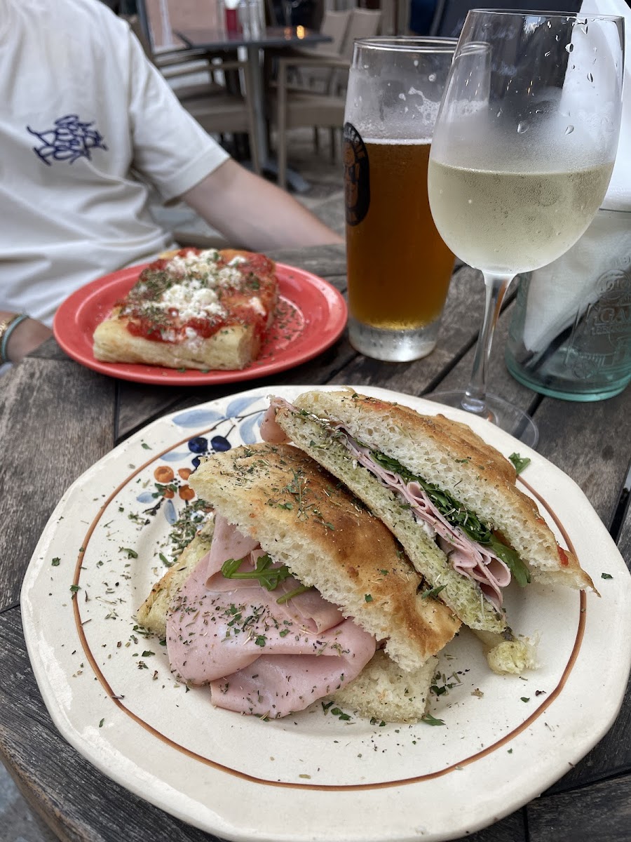 La Petite Focaccia Photos 2