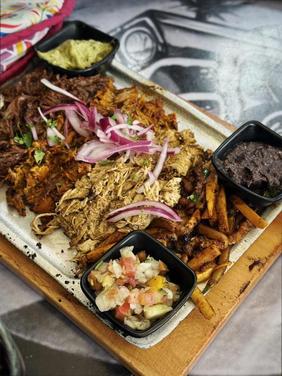 La Place Mexican Food & Drinks Photos 2