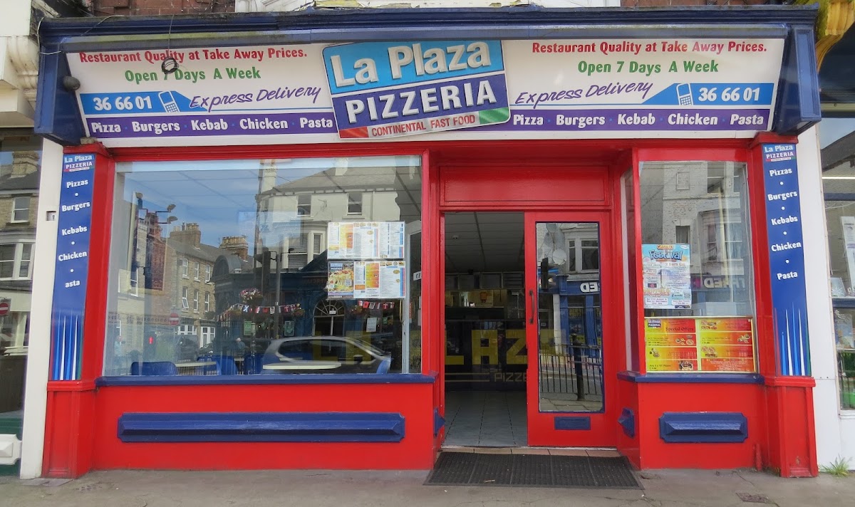 La Plaza Pizzeria