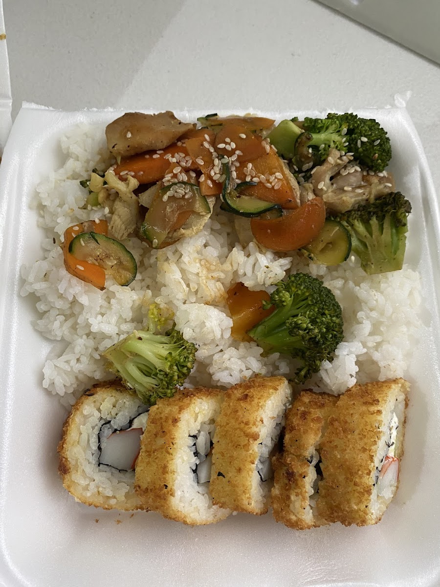 La Postal Teriyaki & Sushi Suc Alba Roja Photos 9