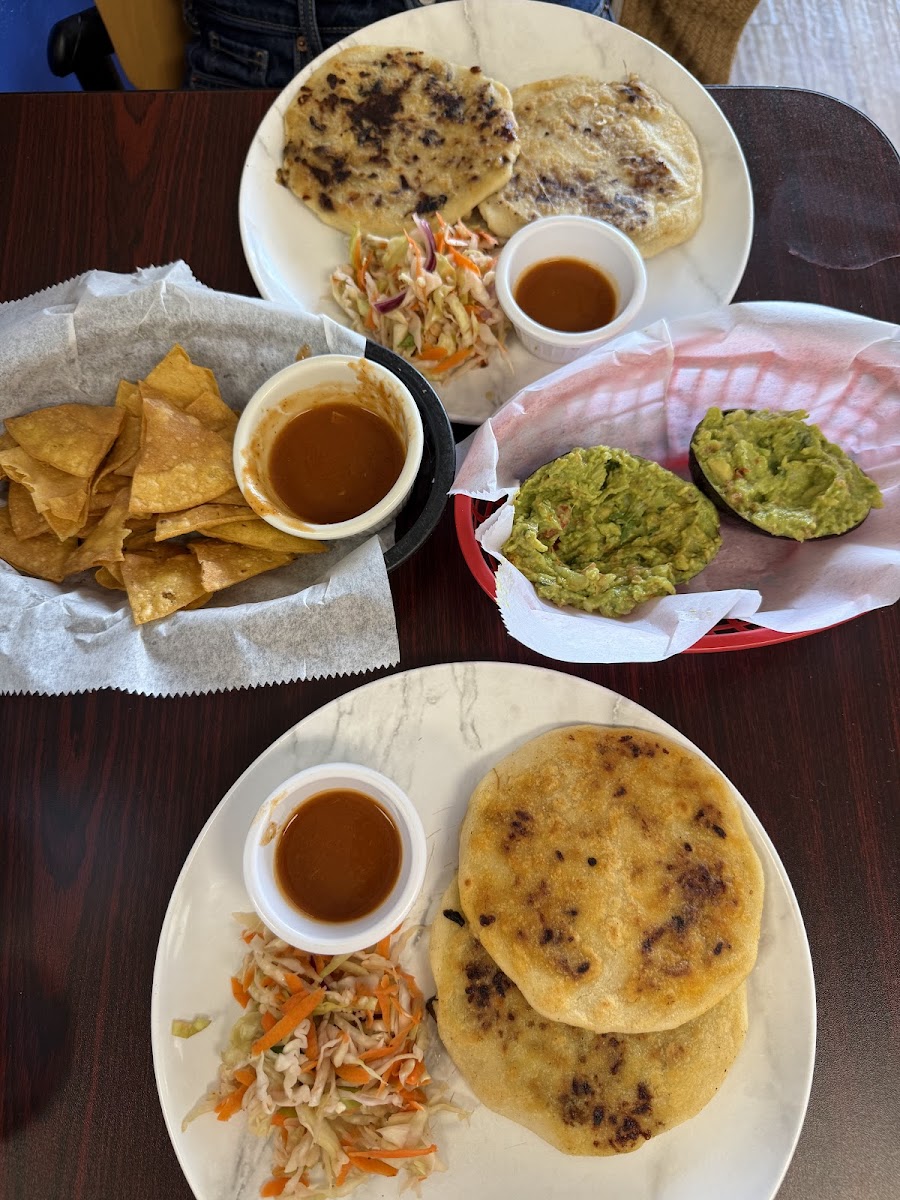 La Pupusa Queen Photos 2
