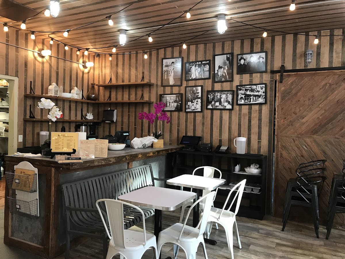 La Salle Dumpling Room