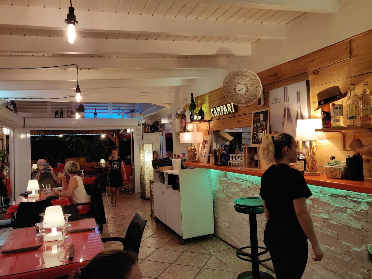 La Salsa Pizzeria