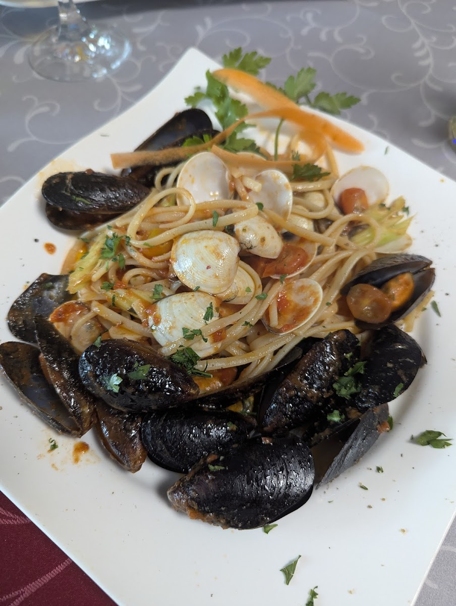 La Strada Ristorante-Pizzeria Photos 2