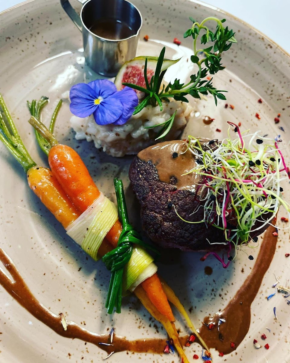 La Vita Restaurant Photos 9