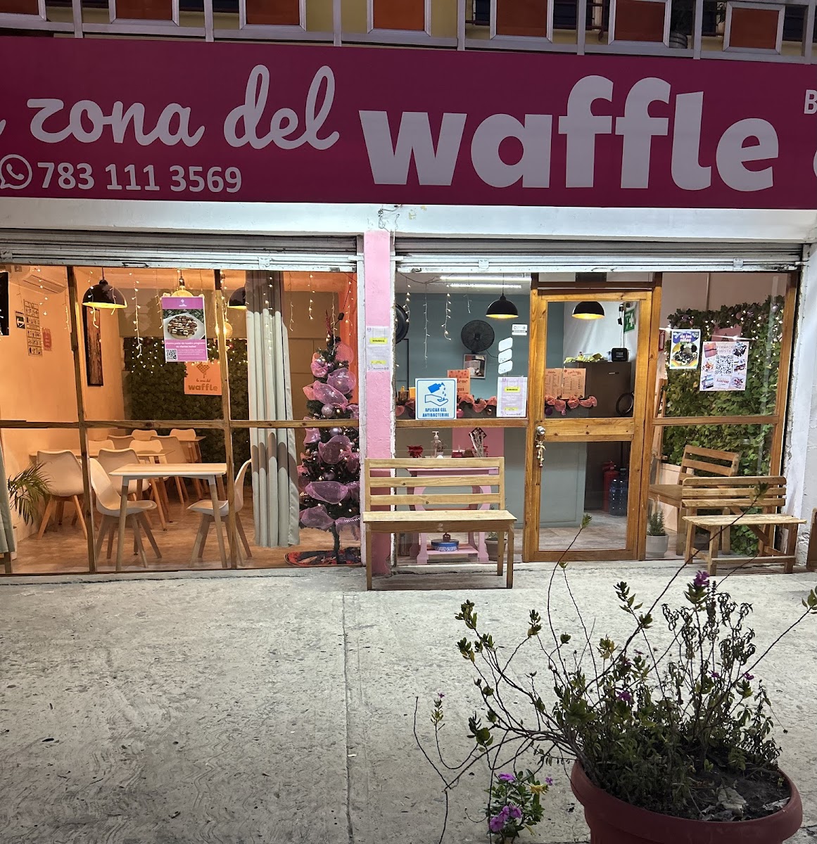 La Zona Del Waffle