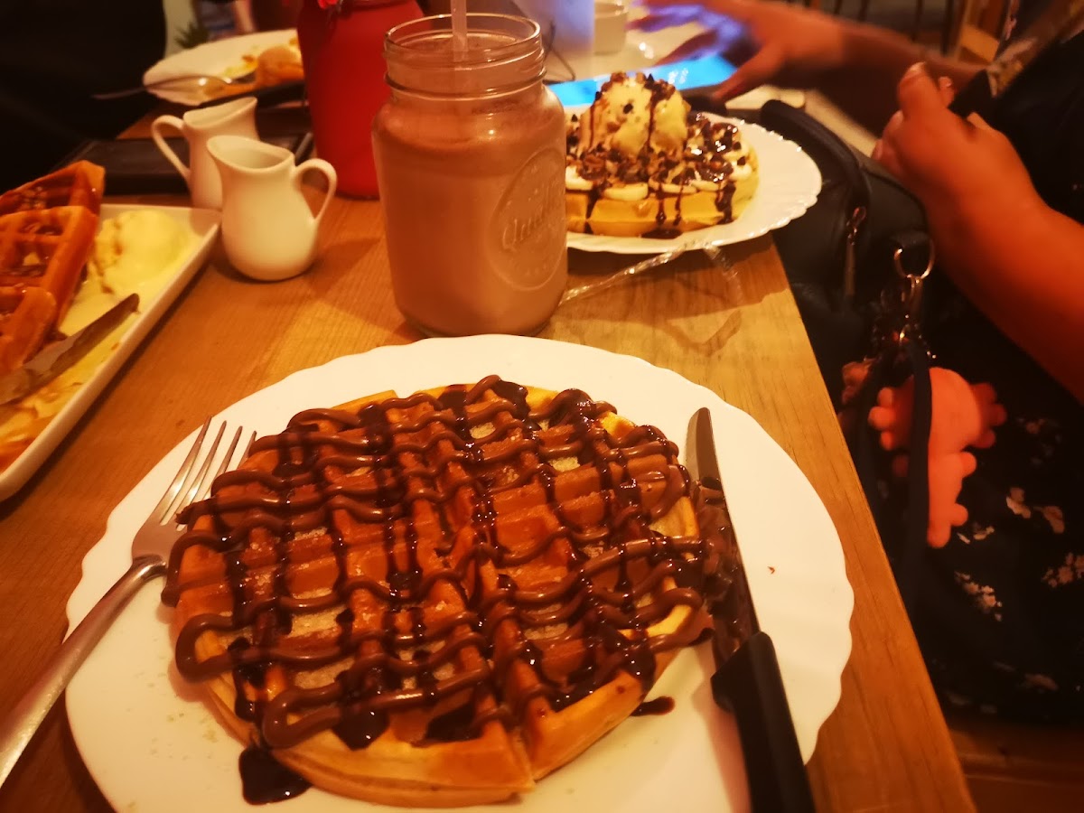 La Zona Del Waffle Photos 2