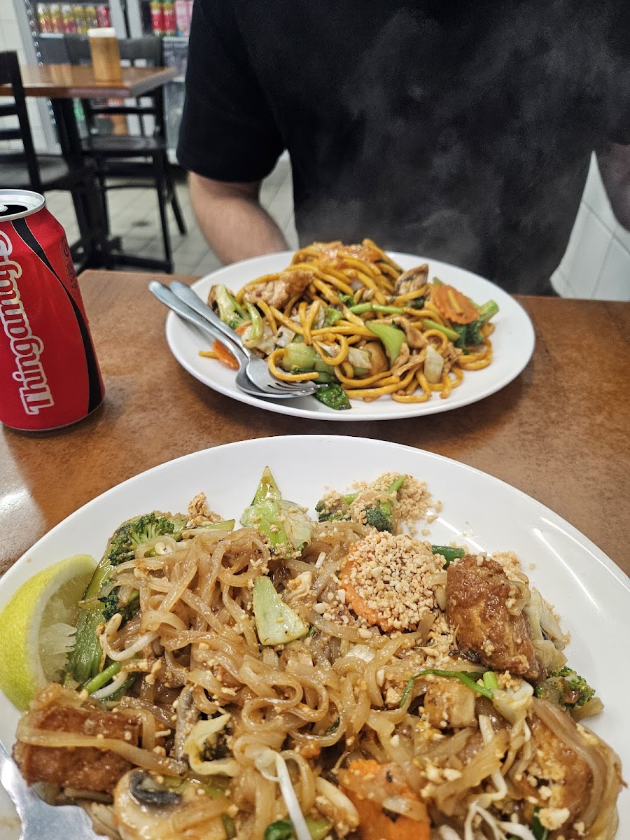Ladda's The Thai Takeaway Photos 2