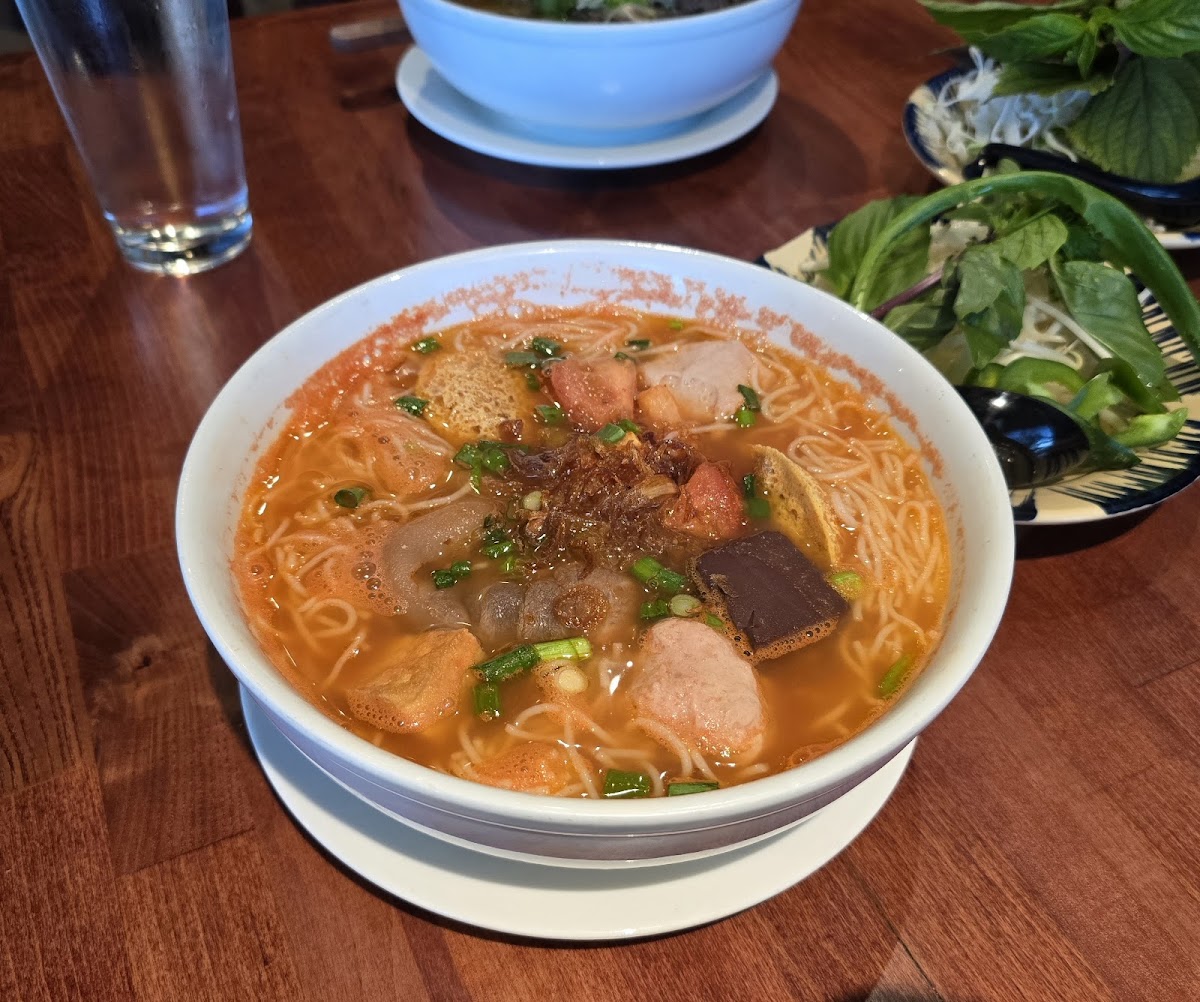 Lang Viet Photos 2