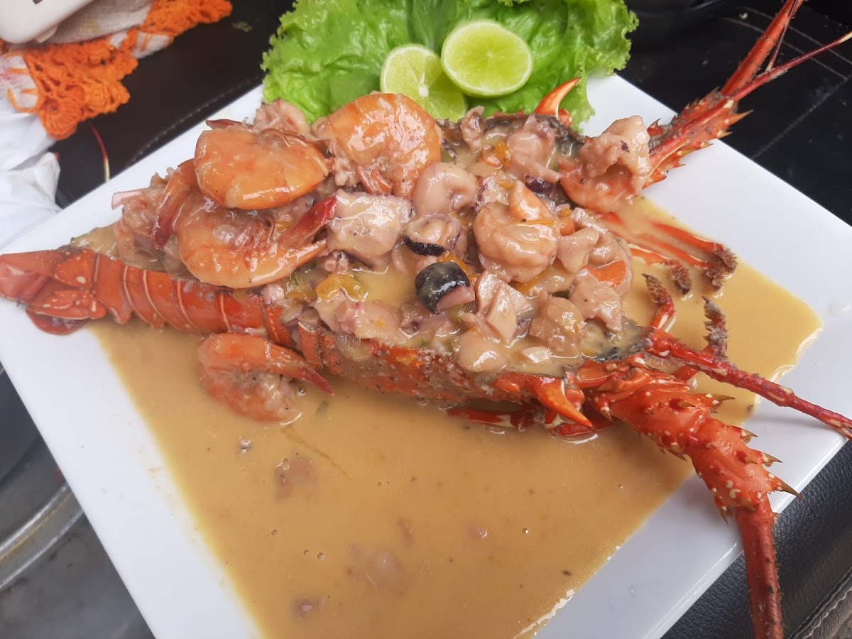 Las Gemelitas Restaurant - Cevicheria Photos 2