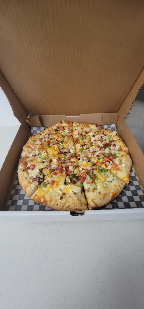 Lava Pizza Yyc Photos 9