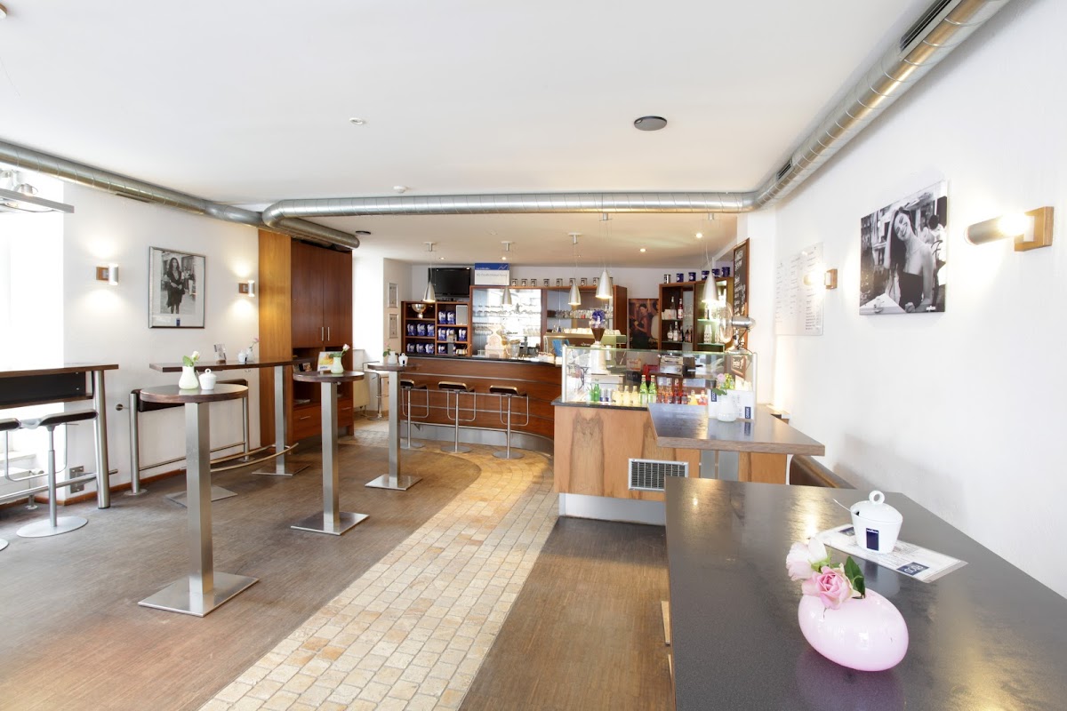 Lavazza Bar