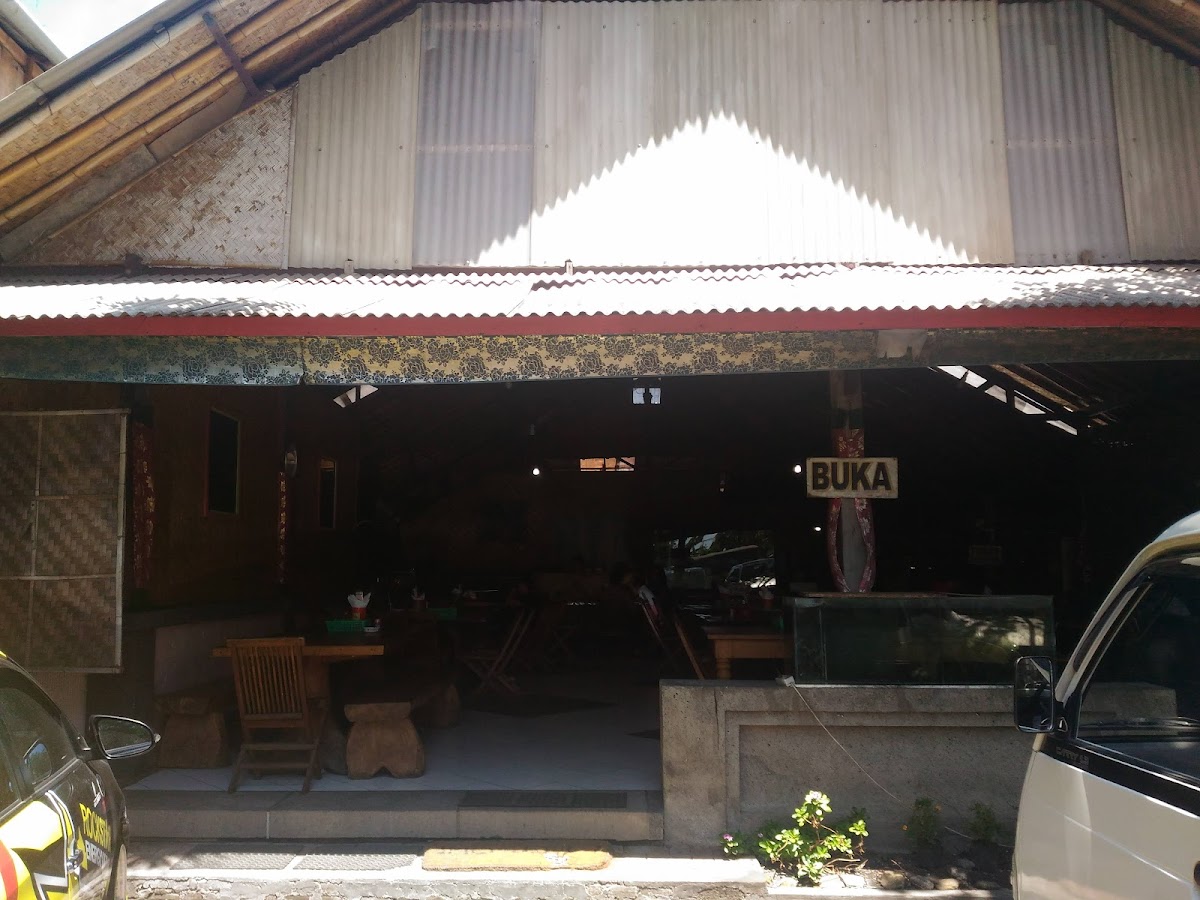 Lawar Bali Kartika