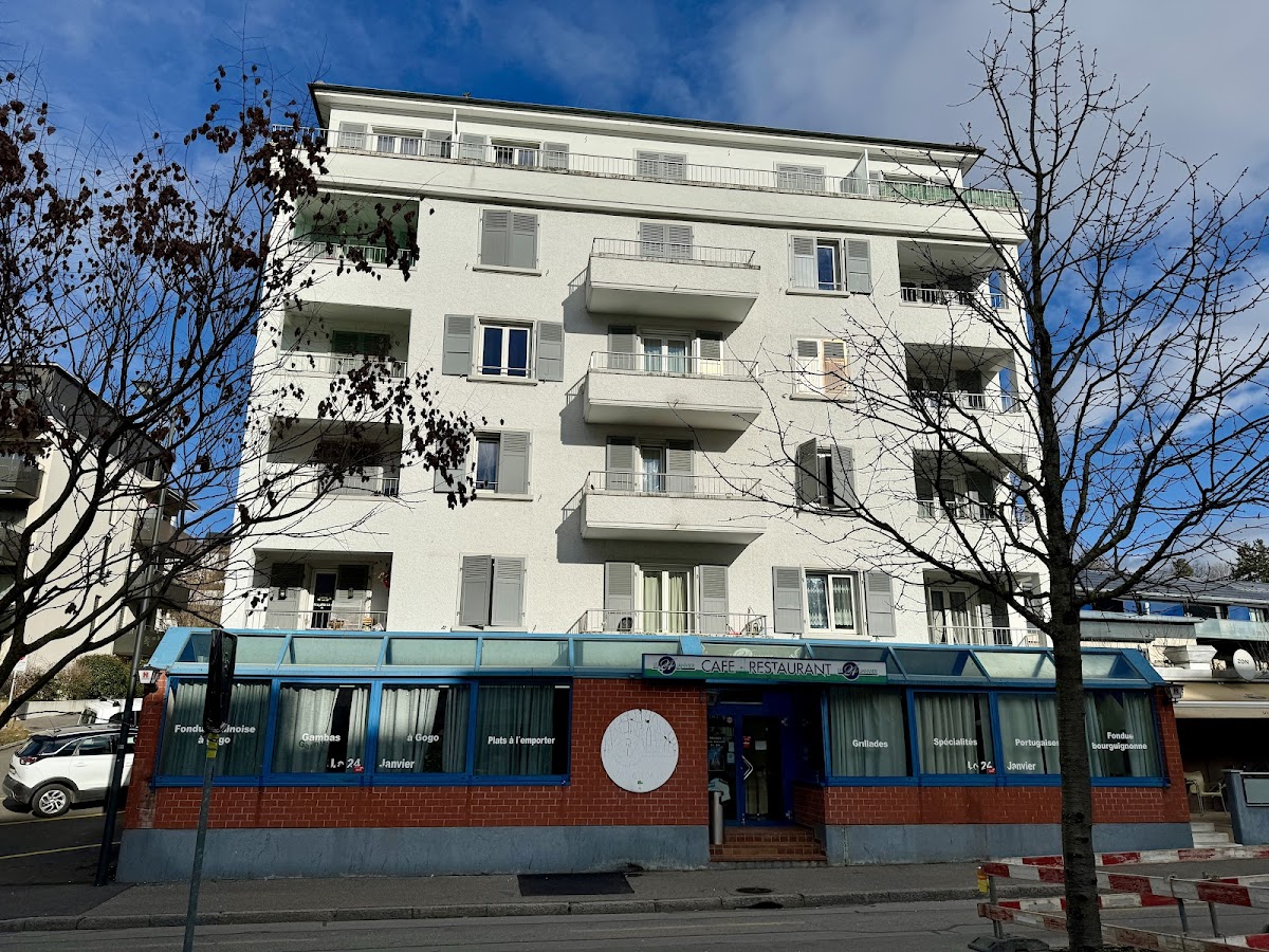 Le 24 Janvier, Do Carmo Sá Photos 2