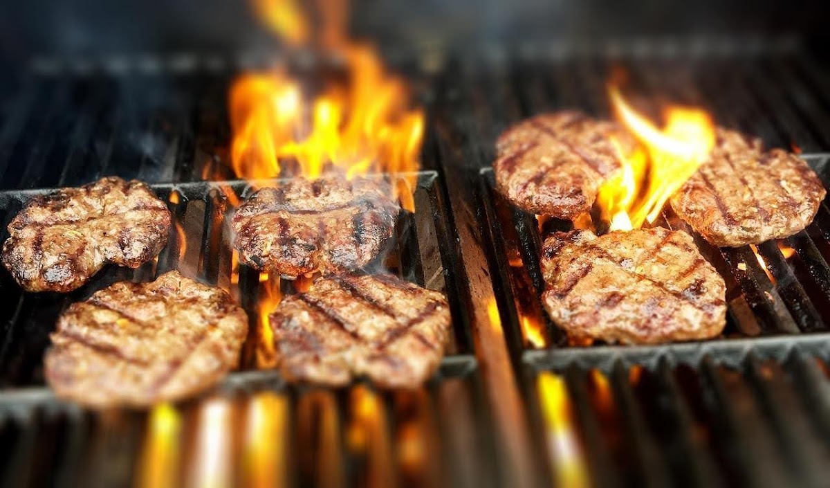 Le Barbecue Photos 2