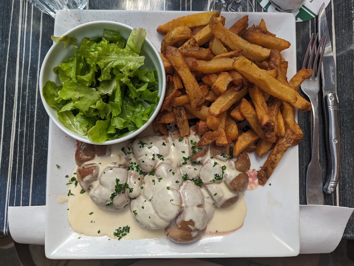 Le Bœuf Sur La Place Photos 9