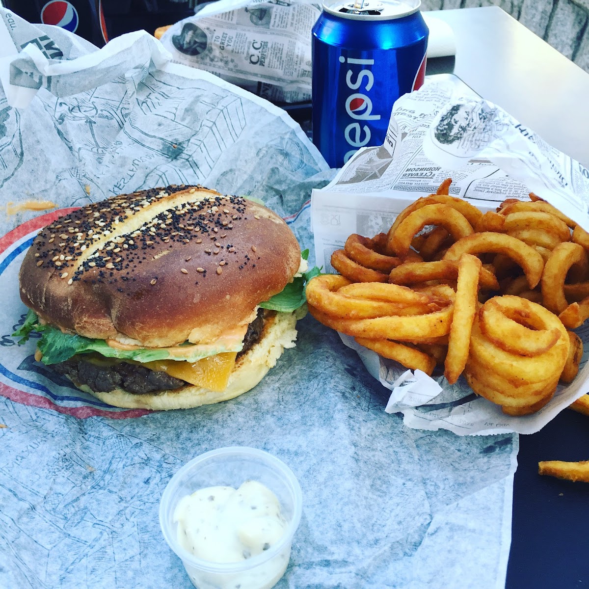 Le Corner De Jean Burger Photos 9