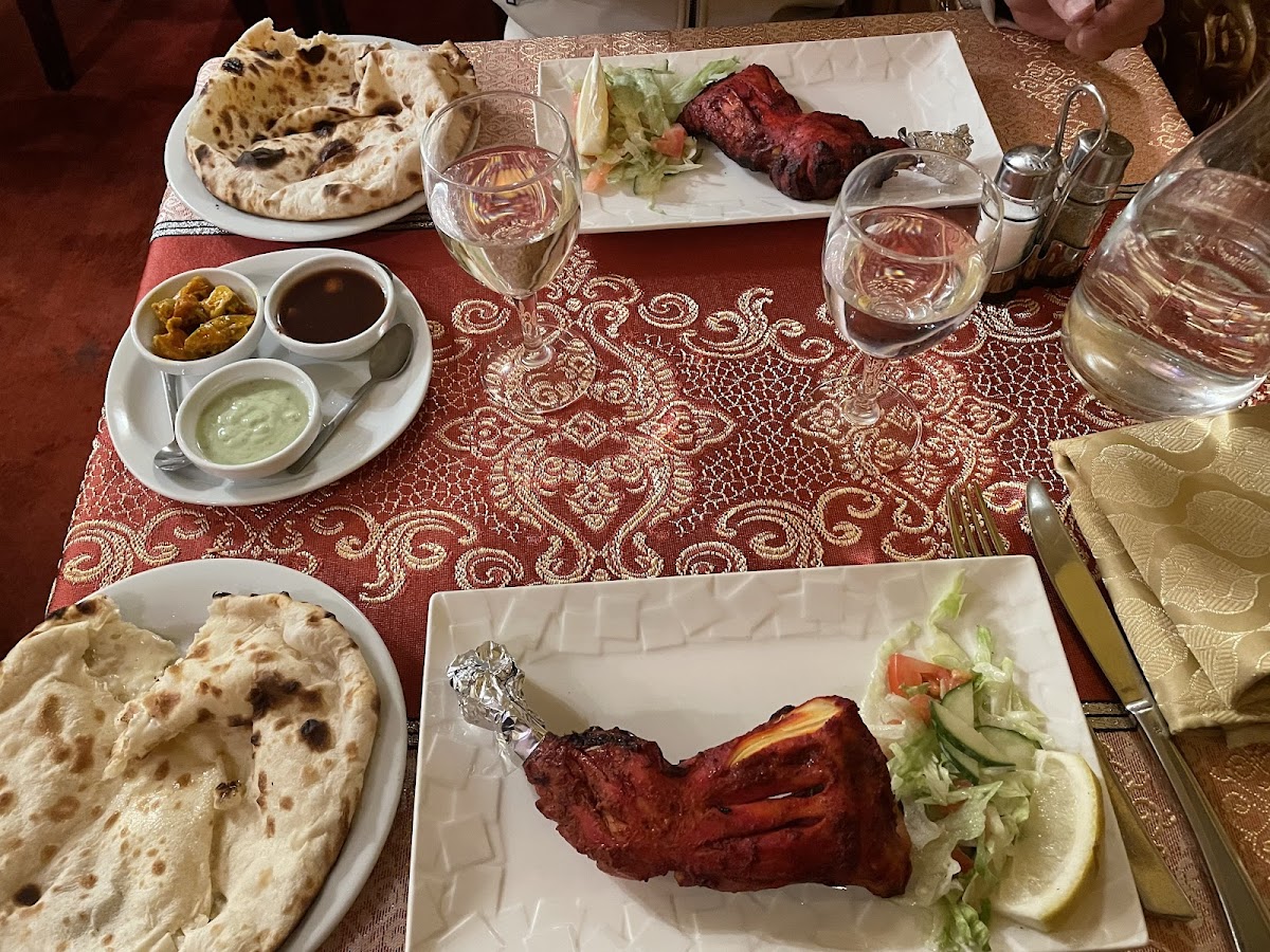 Le Maharaja Photos 2