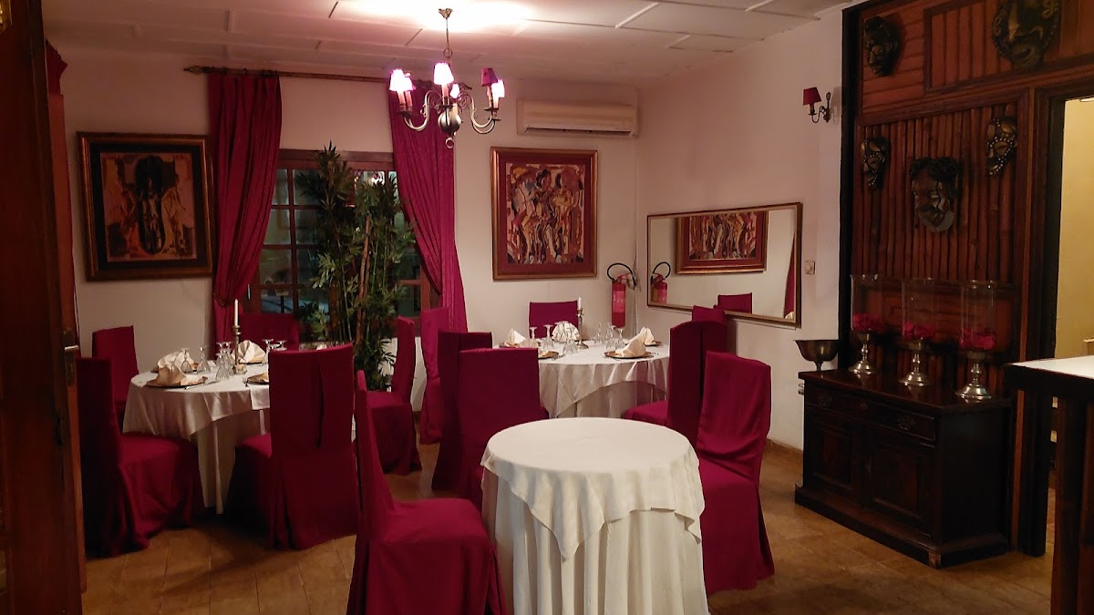 Le New Coq Blanc, Yaoundé