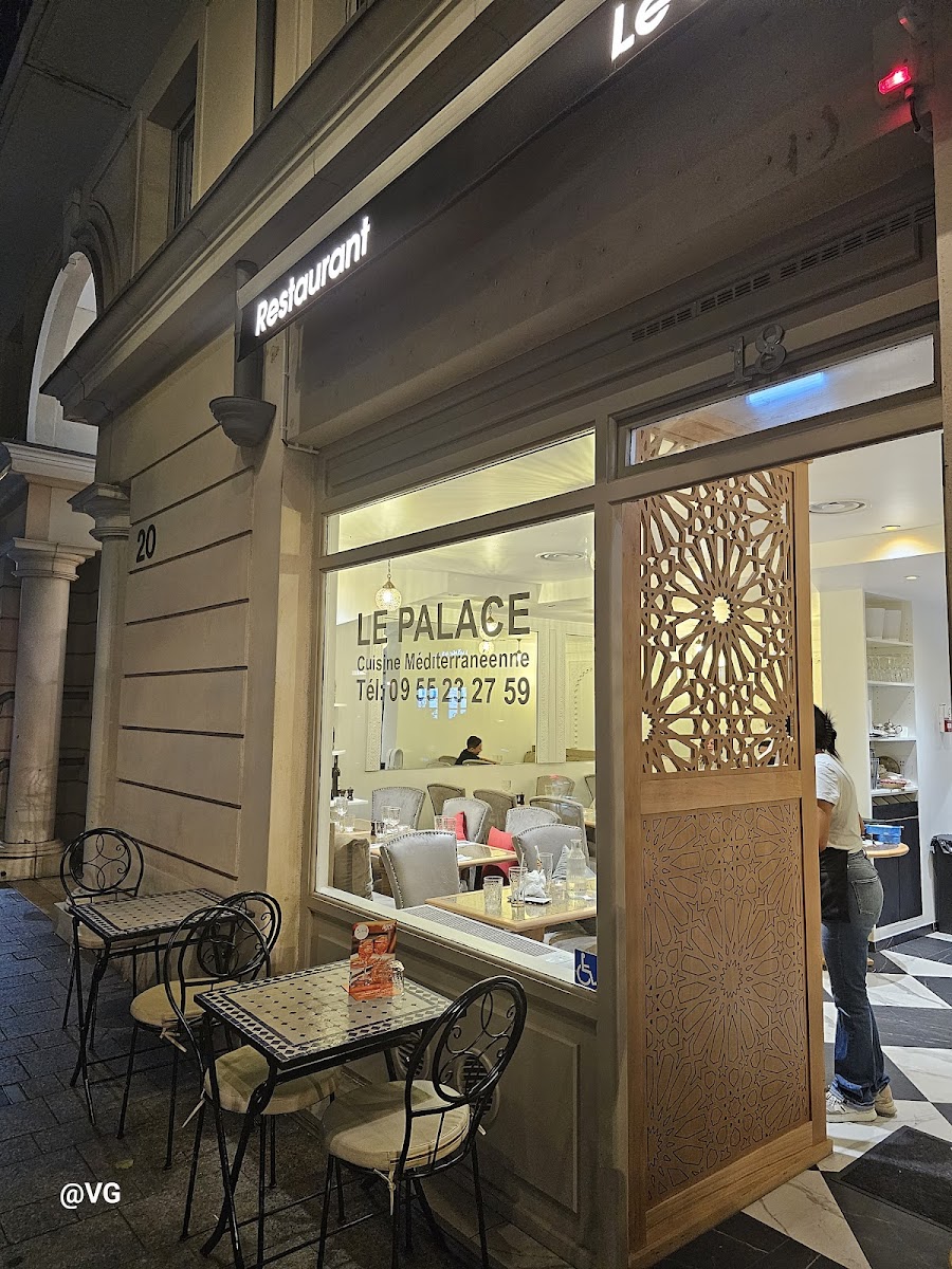 Le Palace