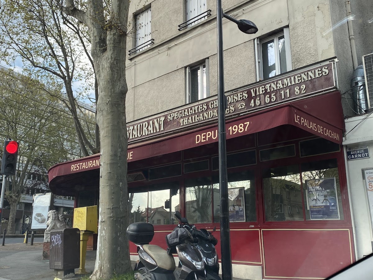 Le Palais De Cachan