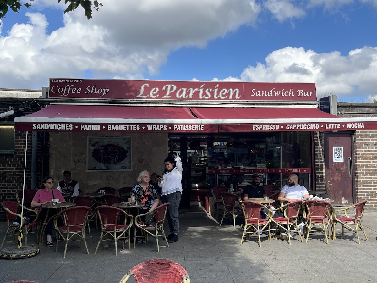 Le Parisien