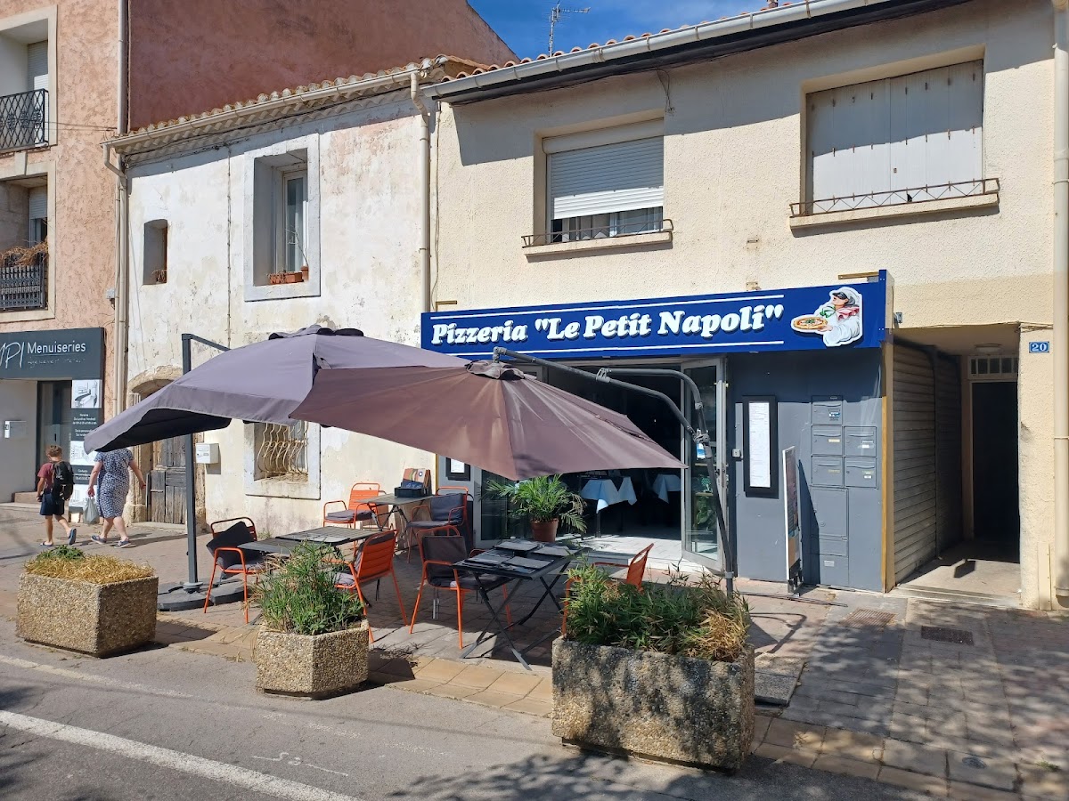 Le Petit Napoli